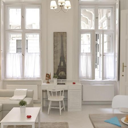 Paris Apartment Budapeszt Pokój zdjęcie